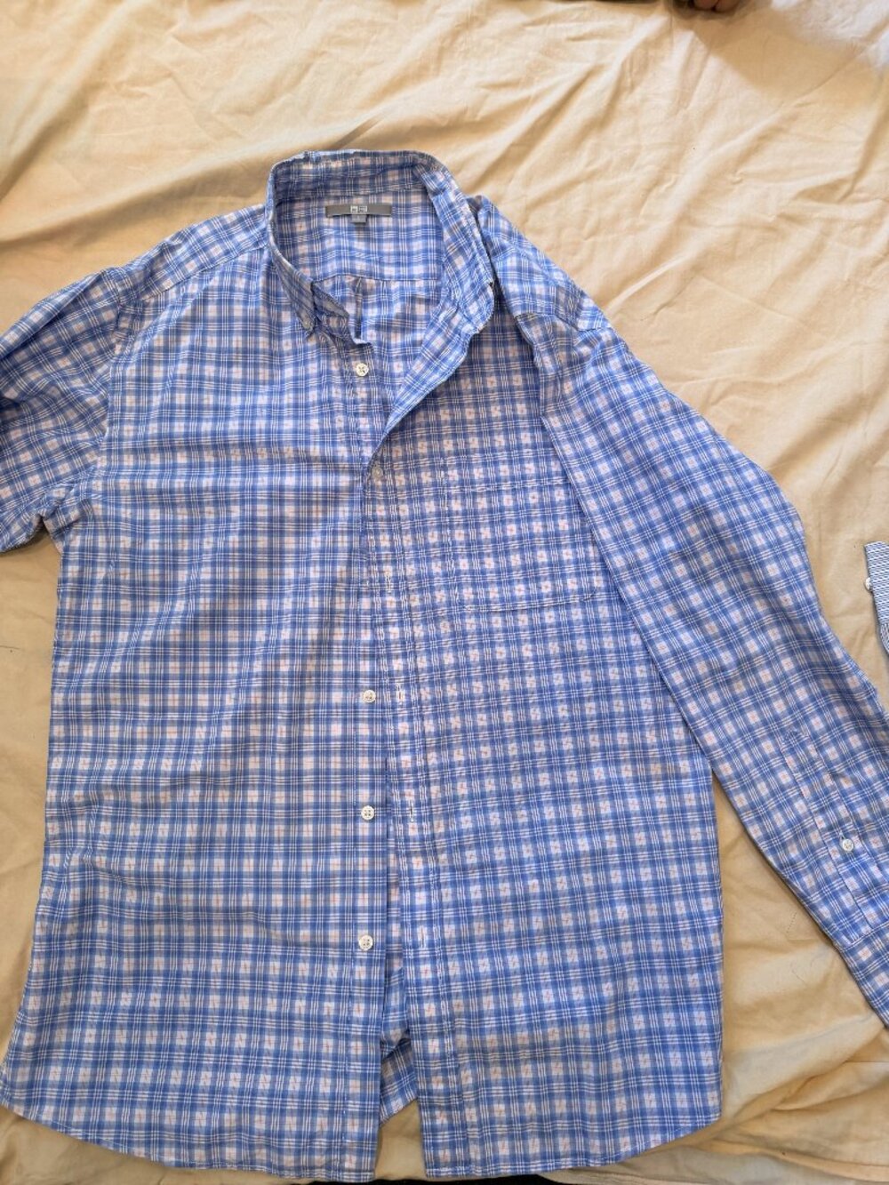 Uniqlo Light Blue Plaid Cotton Button-Up Shirt L